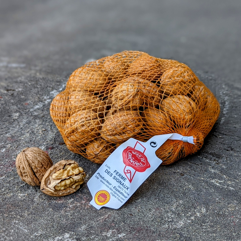 Noix de Grenoble dans un filet de 1kg